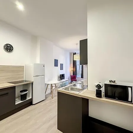 Apartmán Cosy Appt, Centre De Bellievre 2 *